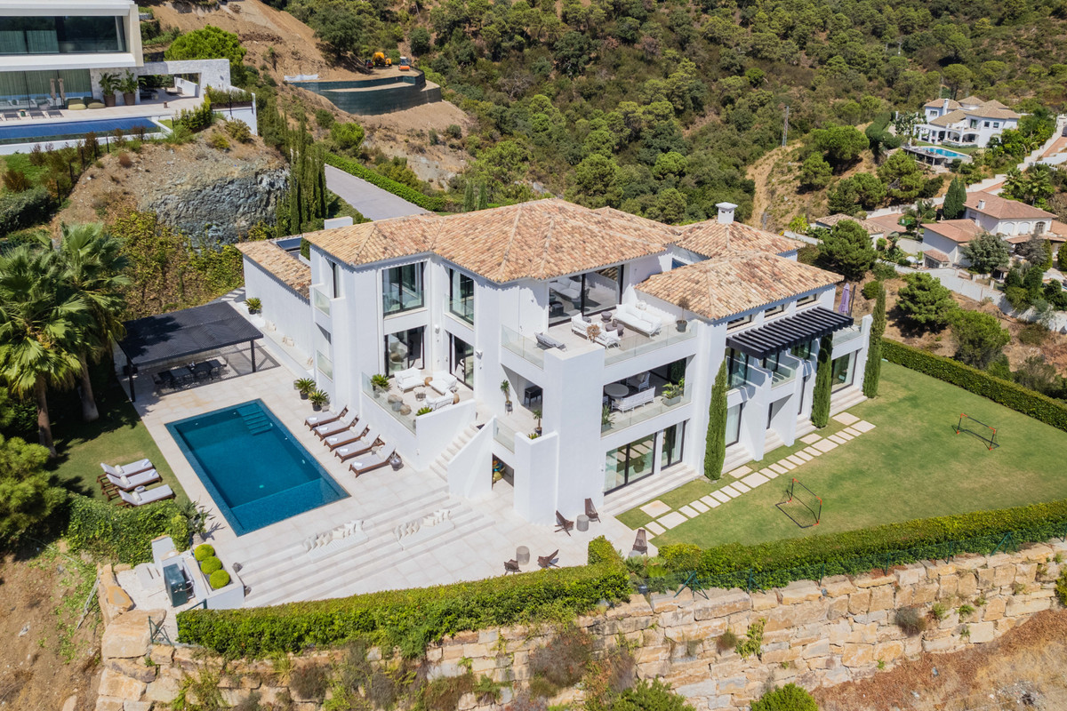 Vrijstaande Villa in El Madroñal-32