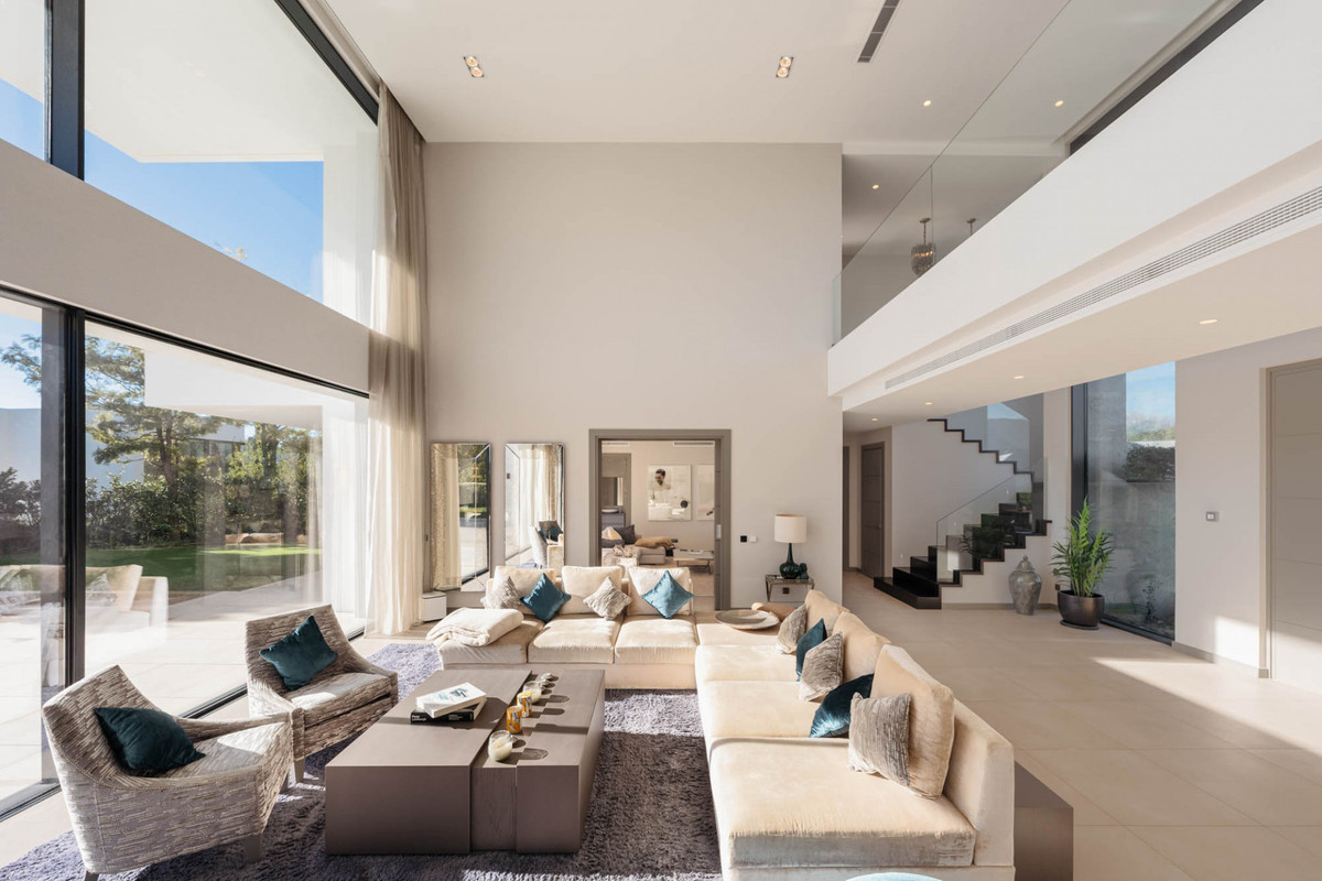 Vrijstaande Villa in El Madroñal-12