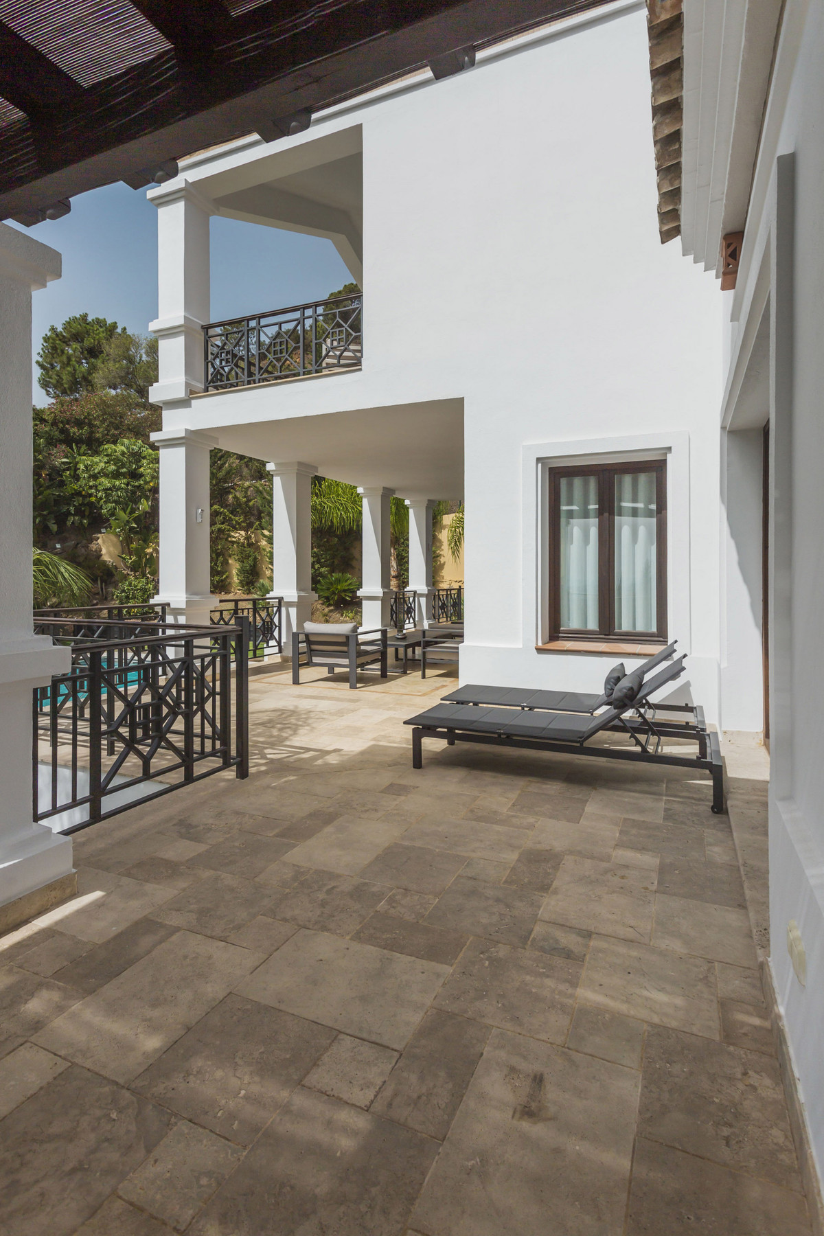 Vrijstaande Villa in El Madroñal-14