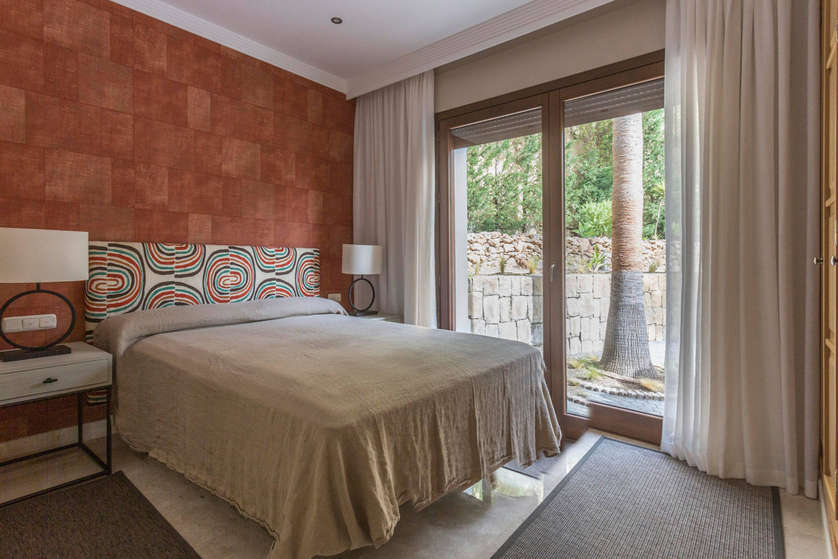 Vrijstaande Villa in El Madroñal-15