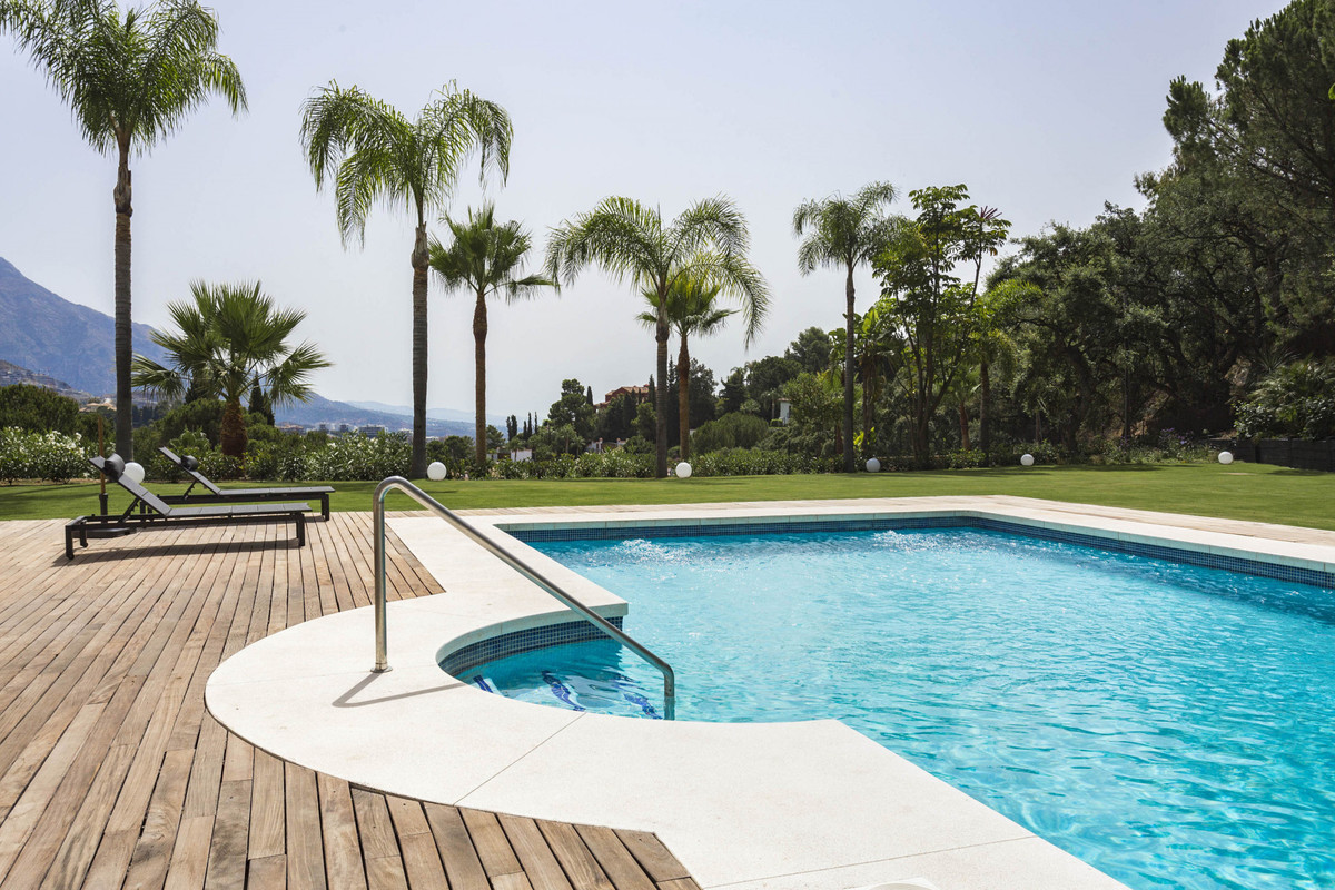 Vrijstaande Villa in El Madroñal-38