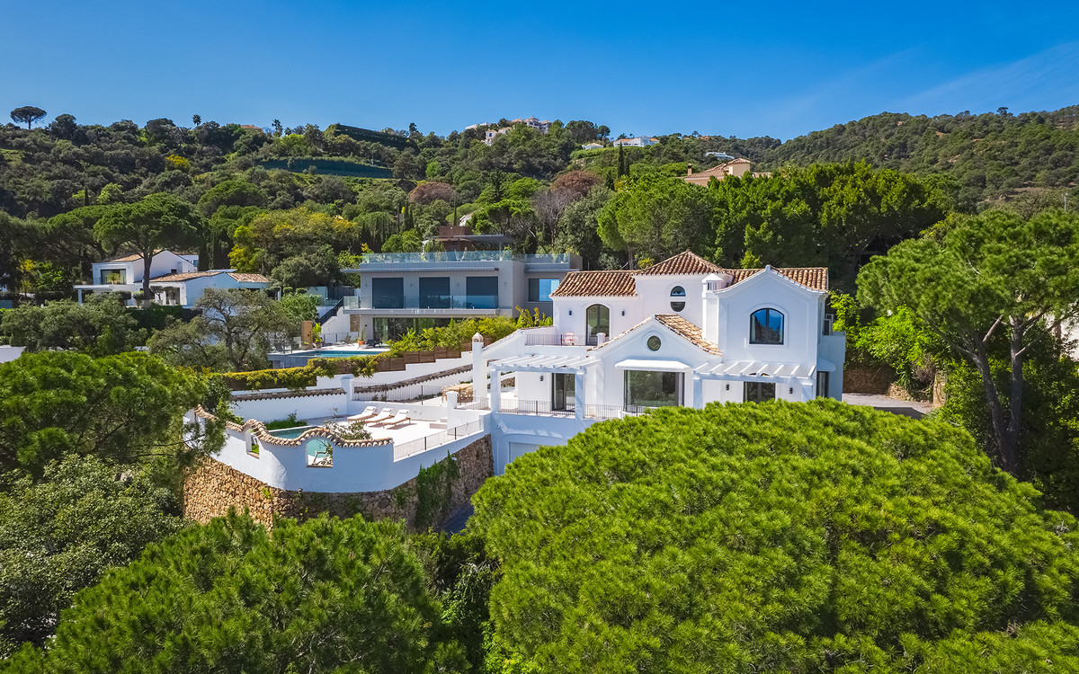 Detached Villa for sale in El Madroñal | 5 bedrooms H5066644