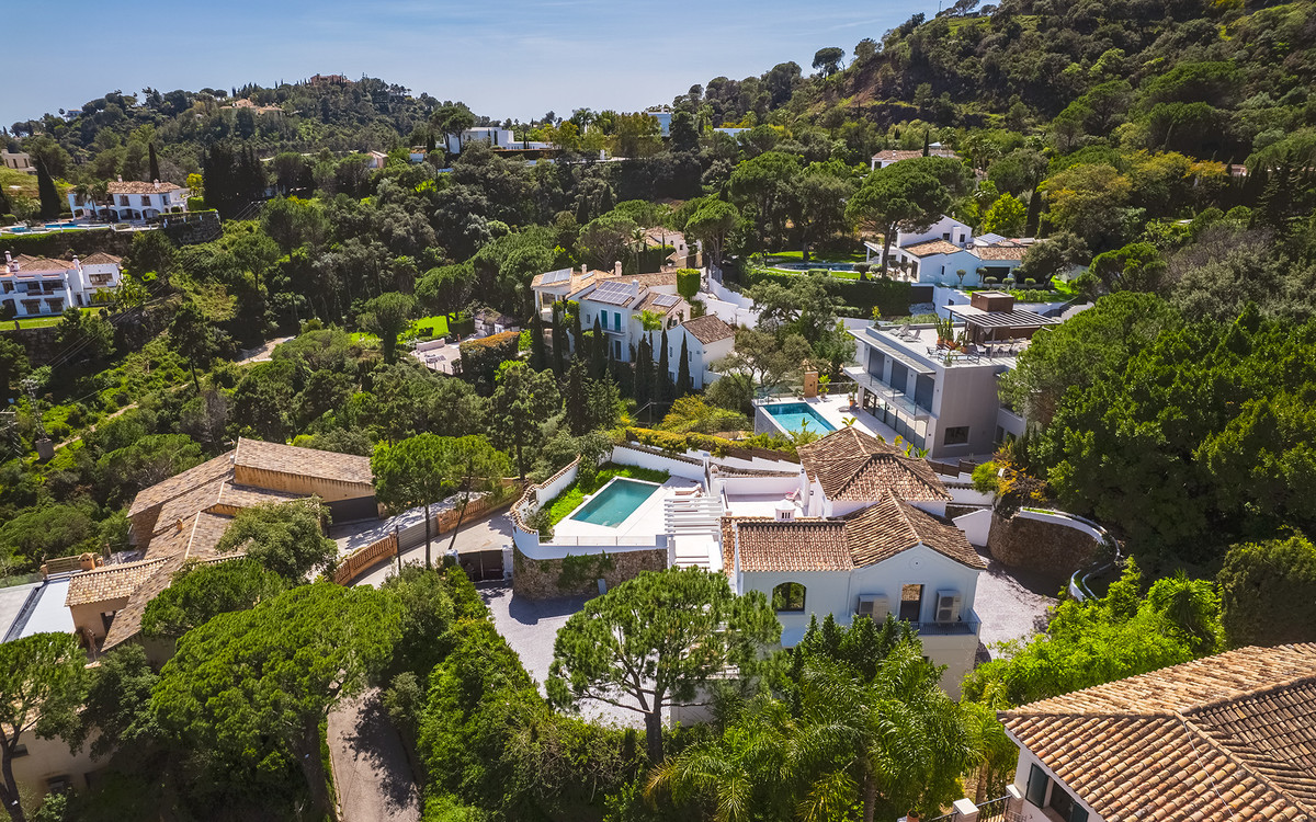 Detached Villa for sale in El Madroñal | 5 bedrooms H5066644