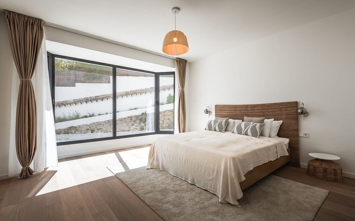 Detached Villa for sale in El Madroñal | 5 bedrooms H5066644
