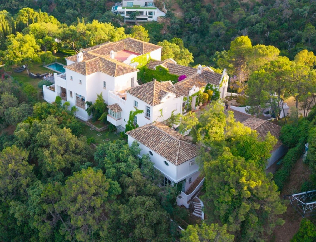Huis te koop in El Madroñal | 7 slaapkamers H5069785