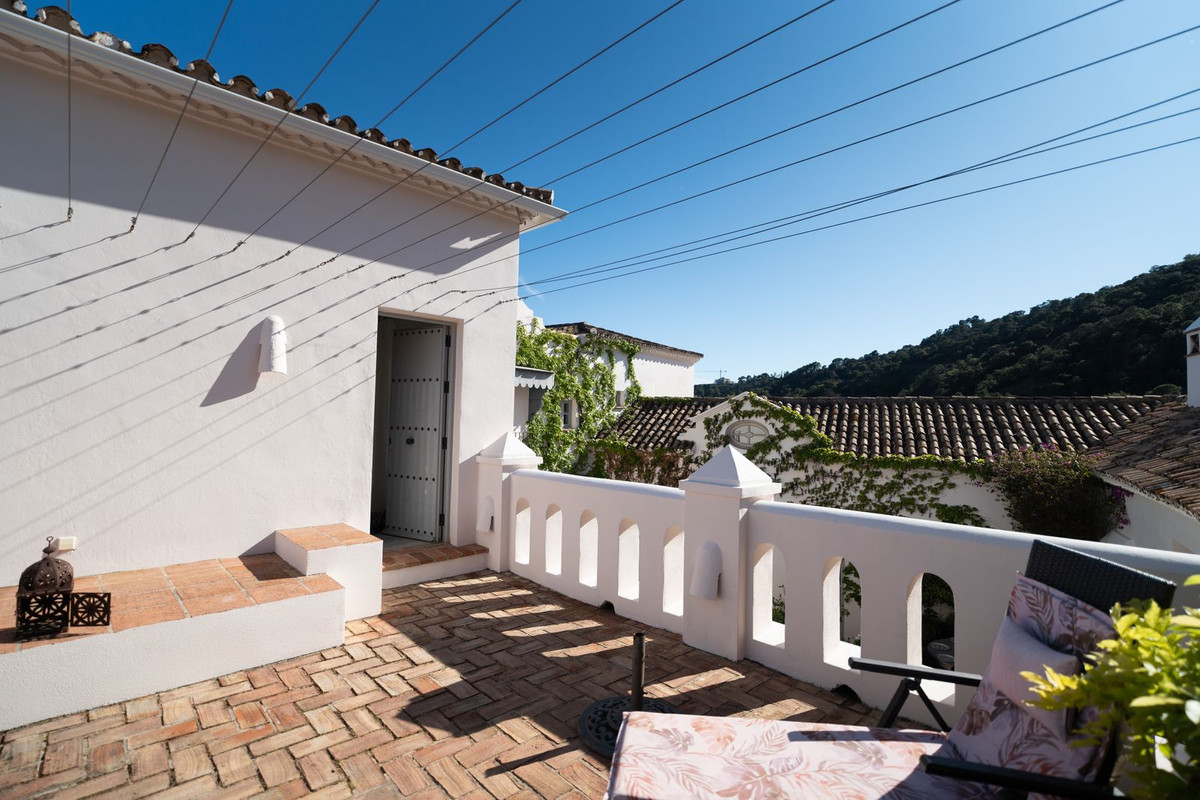 Huis te koop in El Madroñal | 7 slaapkamers H5069785