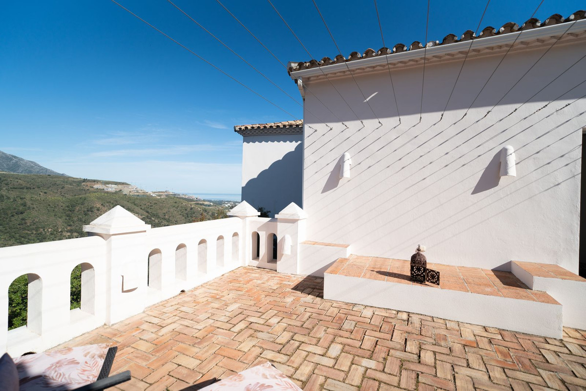 Huis te koop in El Madroñal | 7 slaapkamers H5069785