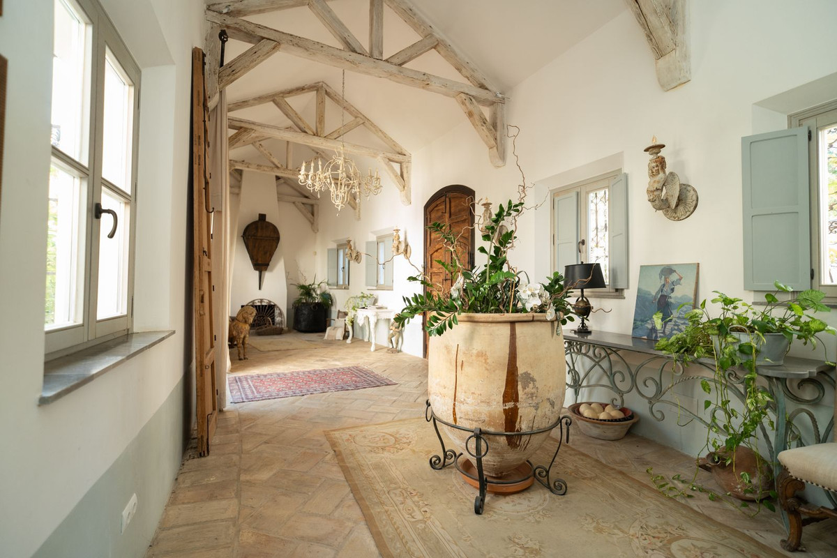 Huis te koop in El Madroñal | 7 slaapkamers H5069785