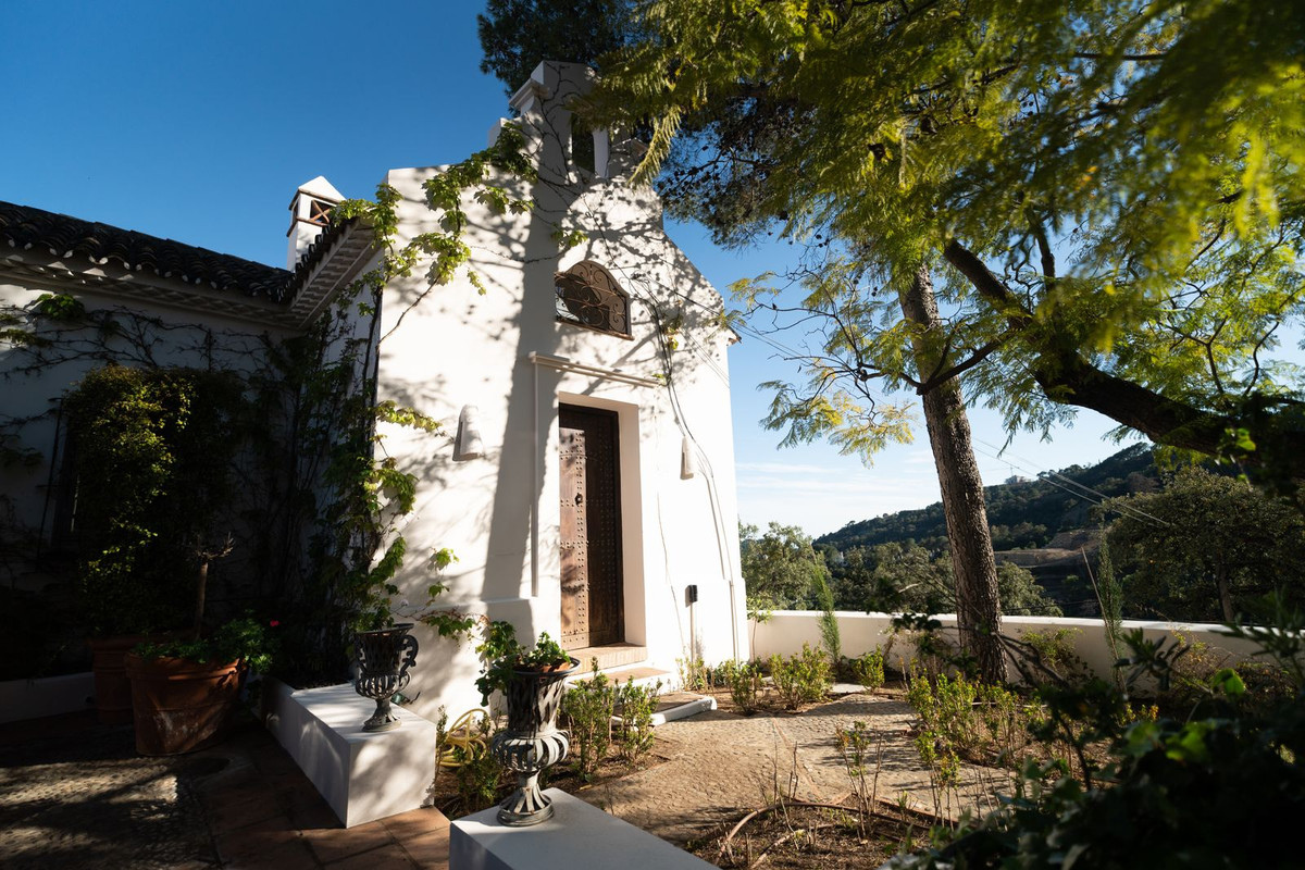 Huis te koop in El Madroñal | 7 slaapkamers H5069785