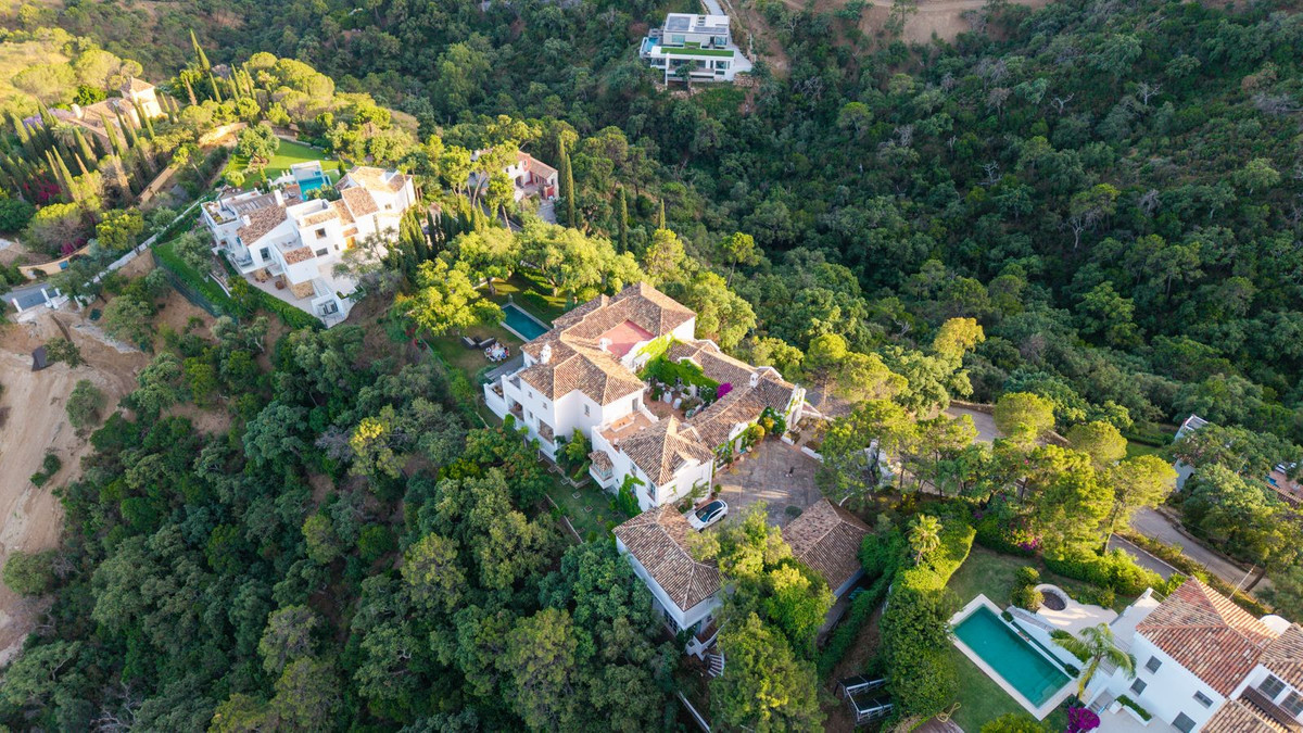 Huis te koop in El Madroñal | 7 slaapkamers H5069785
