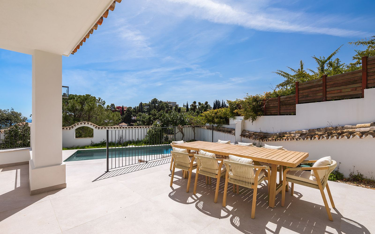 Huis te koop in El Madroñal | 5 slaapkamers H5140945