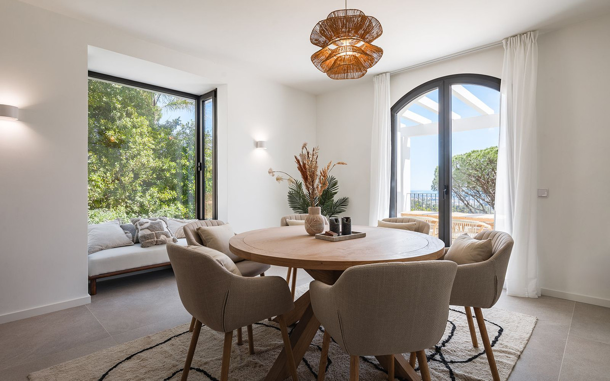 Huis te koop in El Madroñal | 5 slaapkamers H5140945