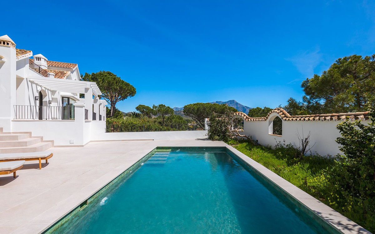 Huis te koop in El Madroñal | 5 slaapkamers H5140945