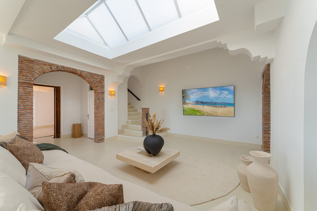 Huis te koop in El Madroñal | 6 slaapkamers H5225707