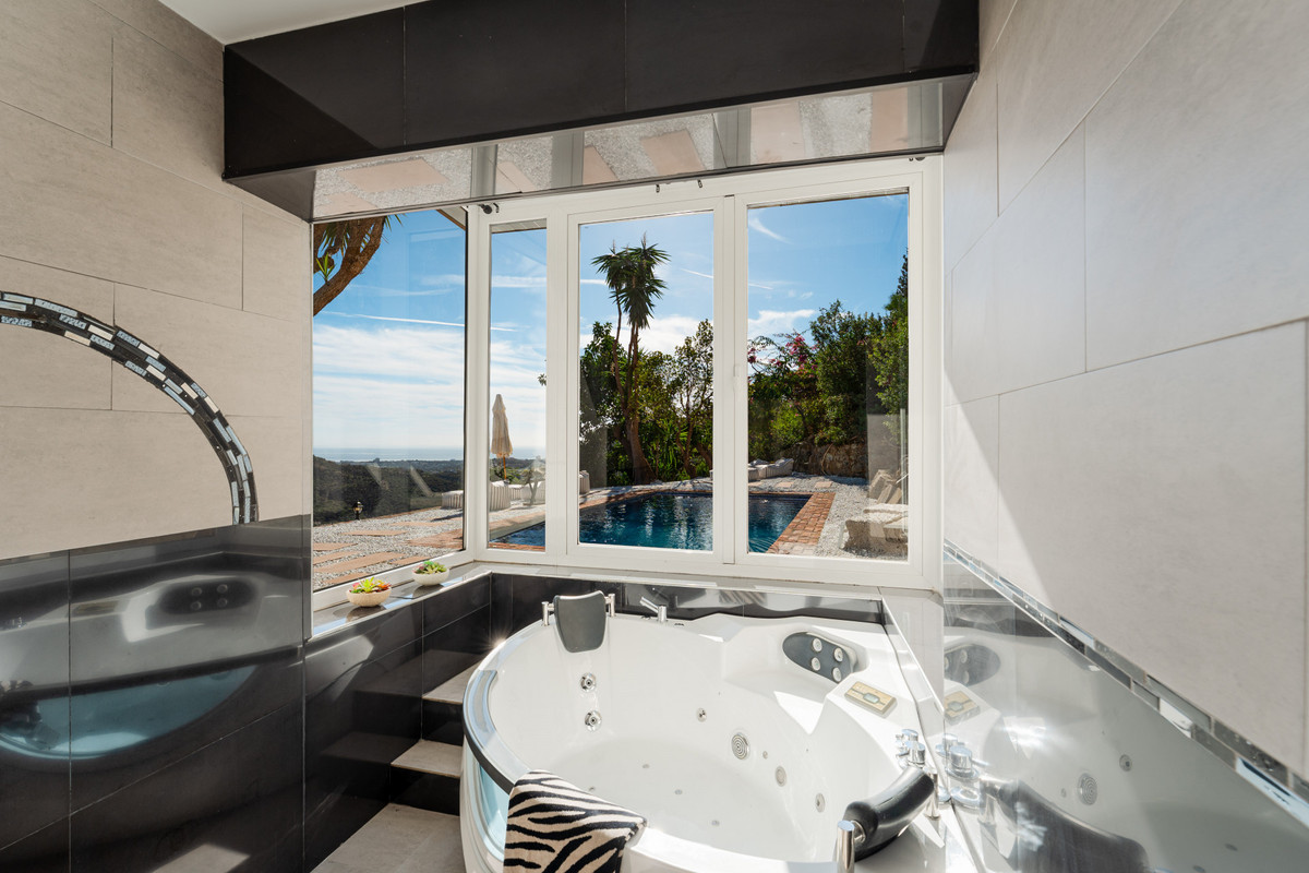 Huis te koop in El Madroñal | 6 slaapkamers H5225707