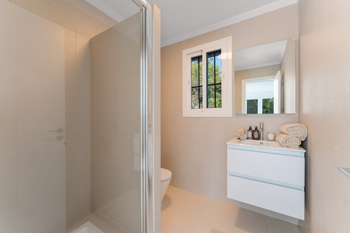 Huis te koop in El Madroñal | 6 slaapkamers H5225707