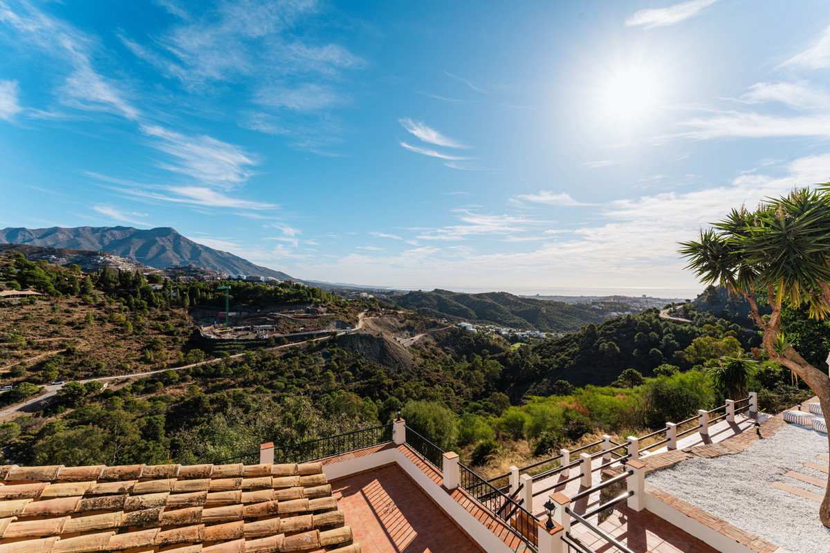 Huis te koop in El Madroñal | 6 slaapkamers H5225707