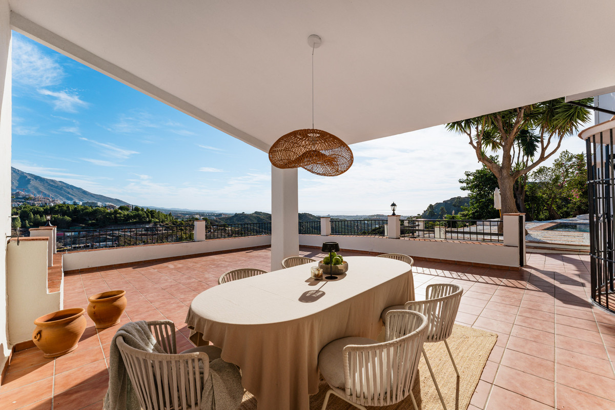 Huis te koop in El Madroñal | 6 slaapkamers H5225707