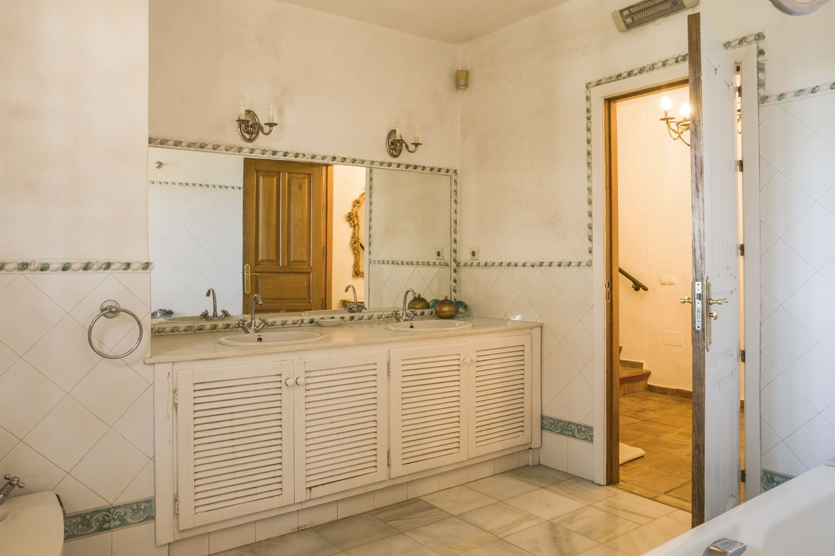 Huis te koop in El Madroñal | 3 slaapkamers H5249830