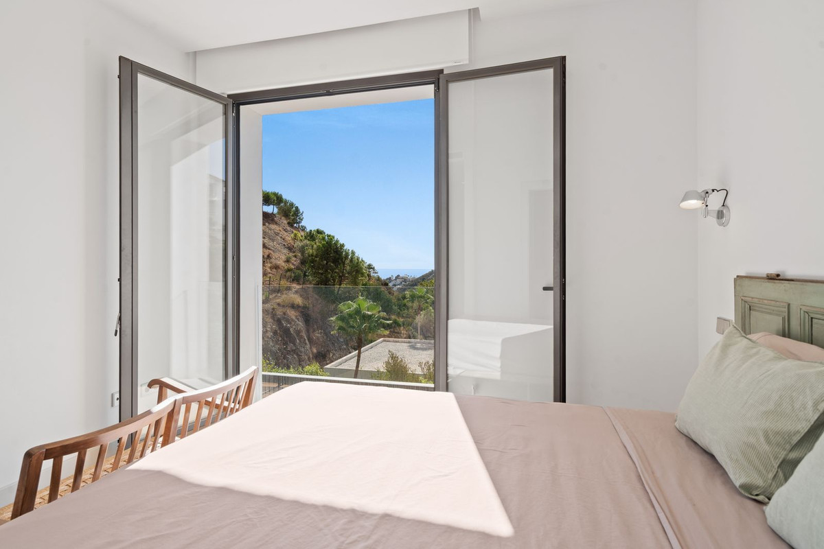 Huis te koop in El Madroñal | 6 slaapkamers H5252197