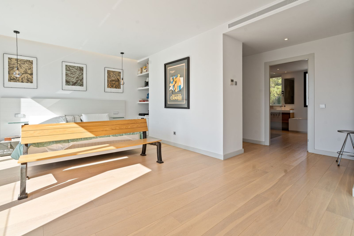 Huis te koop in El Madroñal | 6 slaapkamers H5252197