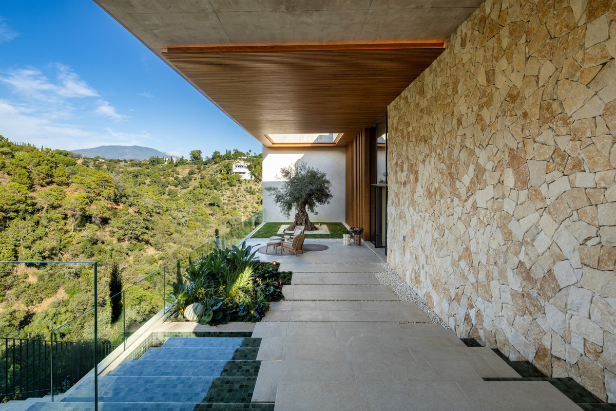 Huis te koop in El Madroñal | 6 slaapkamers H5299165