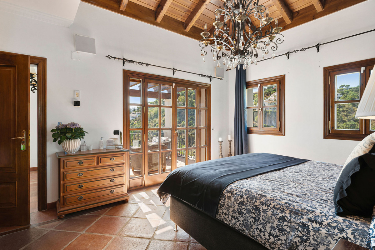 Property main view 33