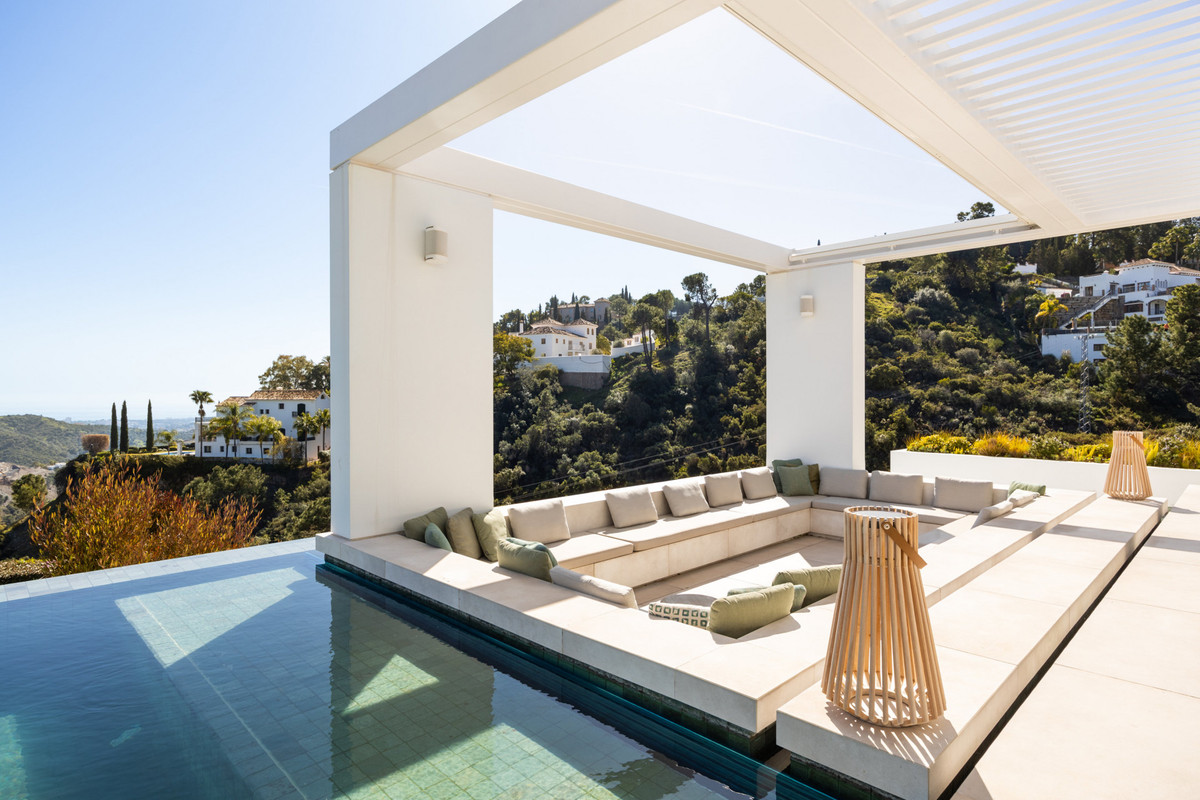 Property main view 40