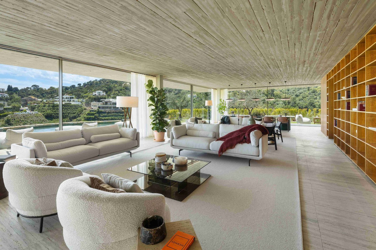 Huis te koop in El Madroñal | 7 slaapkamers H5362864