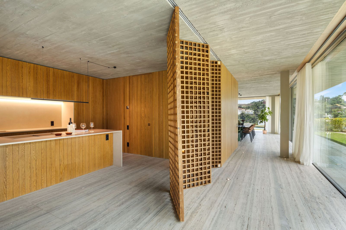 Huis te koop in El Madroñal | 7 slaapkamers H5362864