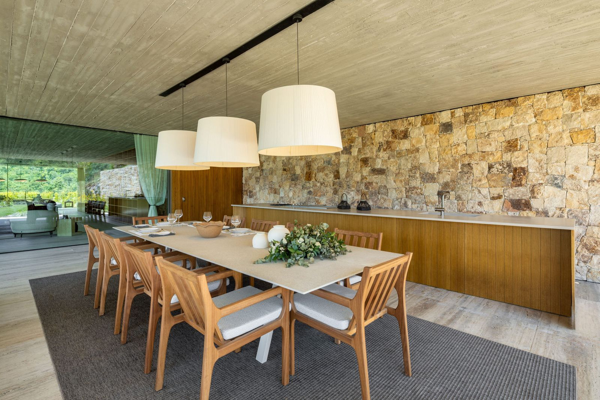 Huis te koop in El Madroñal | 7 slaapkamers H5362864