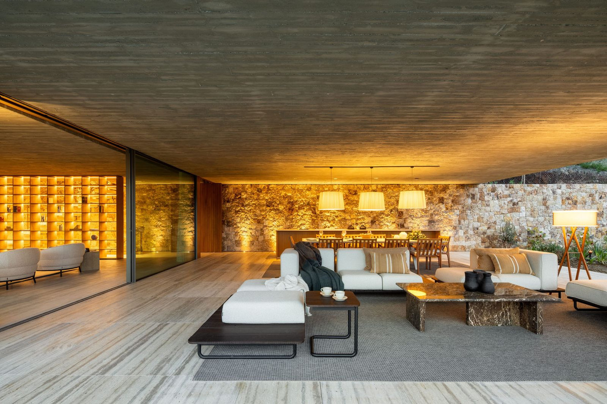 Huis te koop in El Madroñal | 7 slaapkamers H5362864