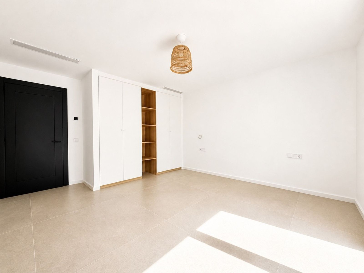 Huis te koop in El Madroñal | 5 slaapkamers H5371204