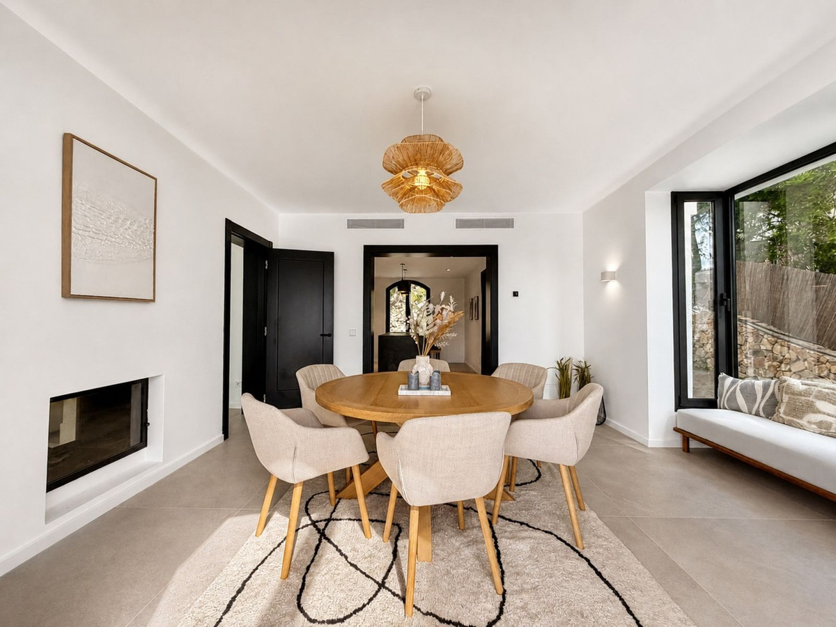 Huis te koop in El Madroñal | 5 slaapkamers H5371204
