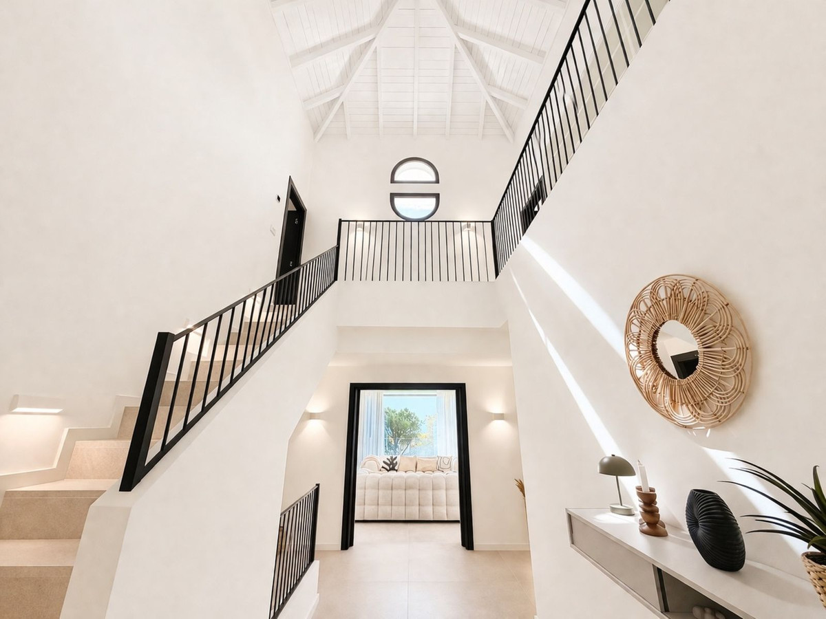 Huis te koop in El Madroñal | 5 slaapkamers H5371204