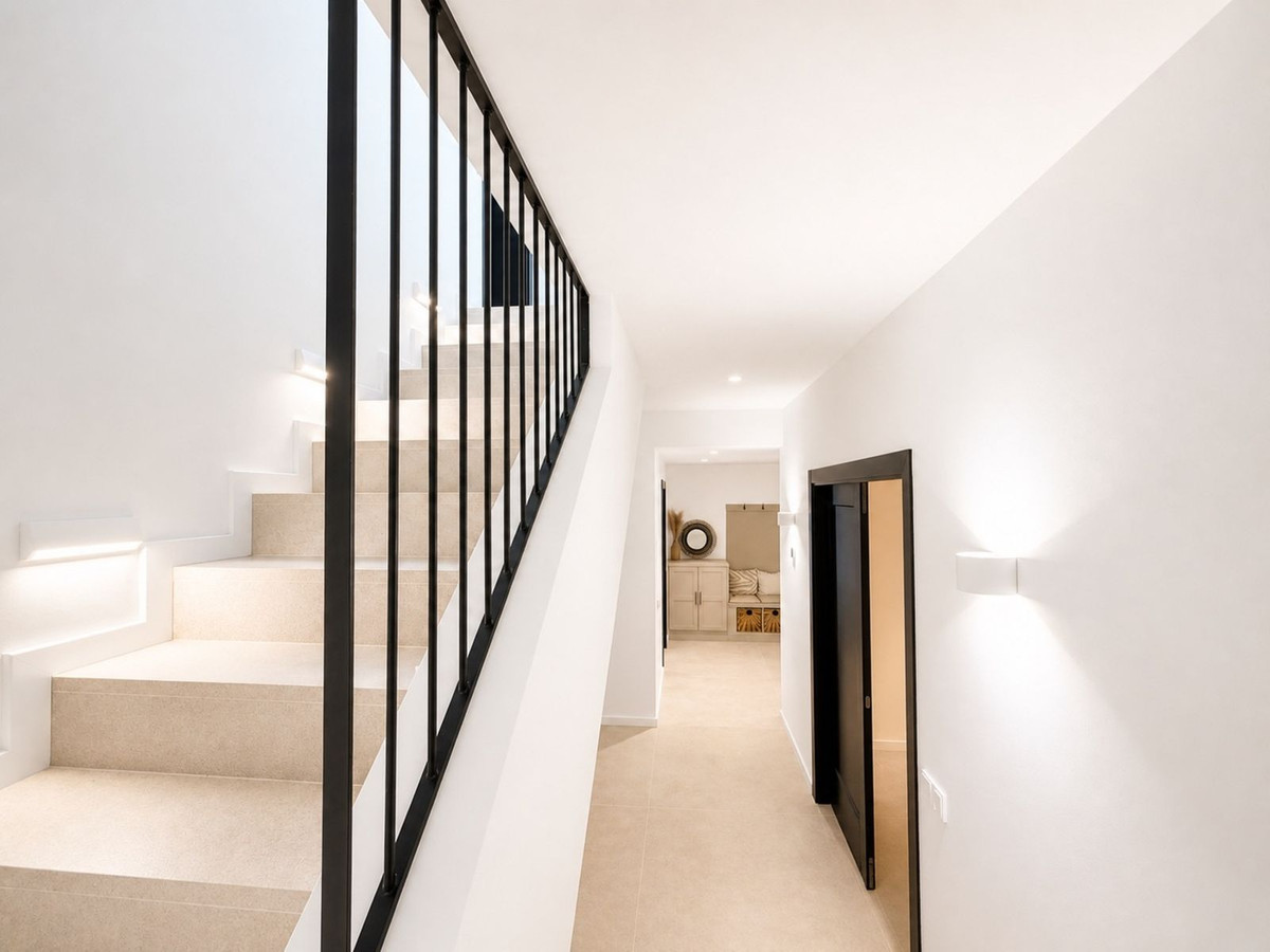 Huis te koop in El Madroñal | 5 slaapkamers H5371204
