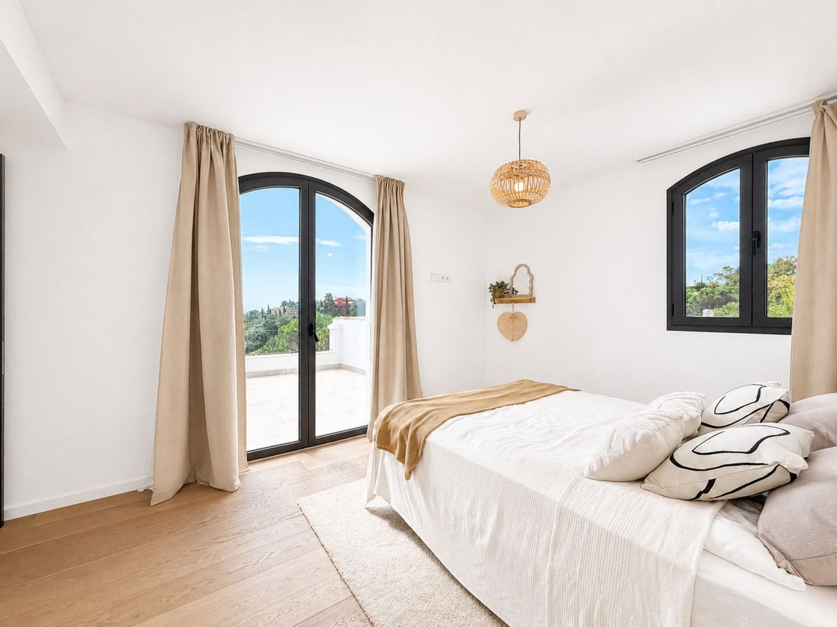 Huis te koop in El Madroñal | 5 slaapkamers H5371204