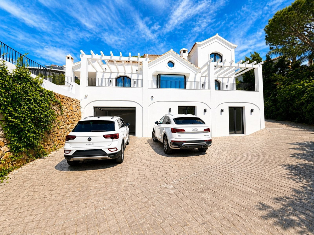 Huis te koop in El Madroñal | 5 slaapkamers H5371204