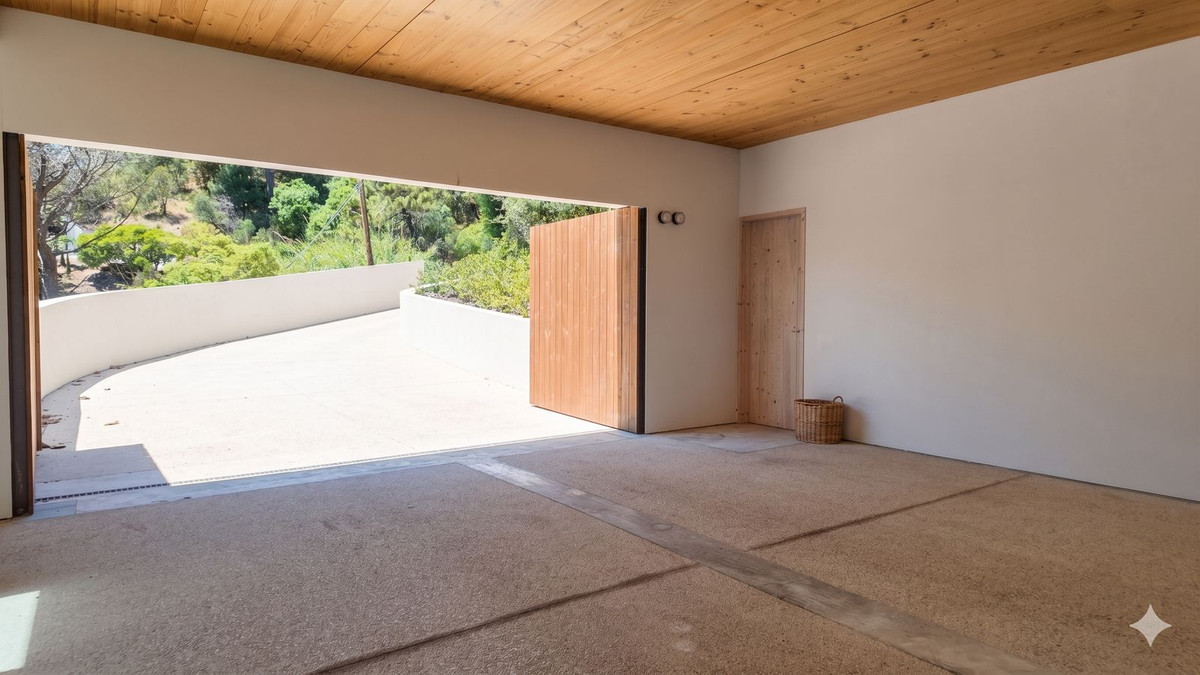 Property main view 32