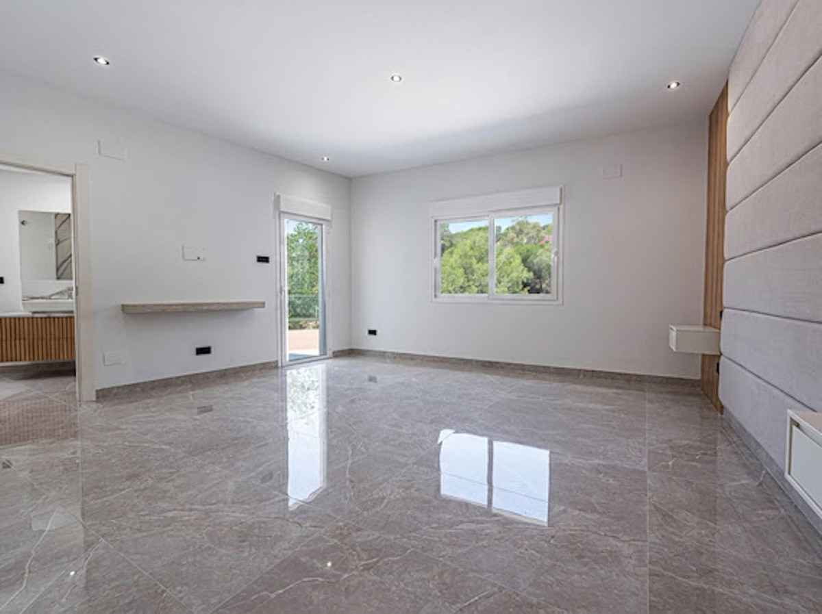 Property main view 33