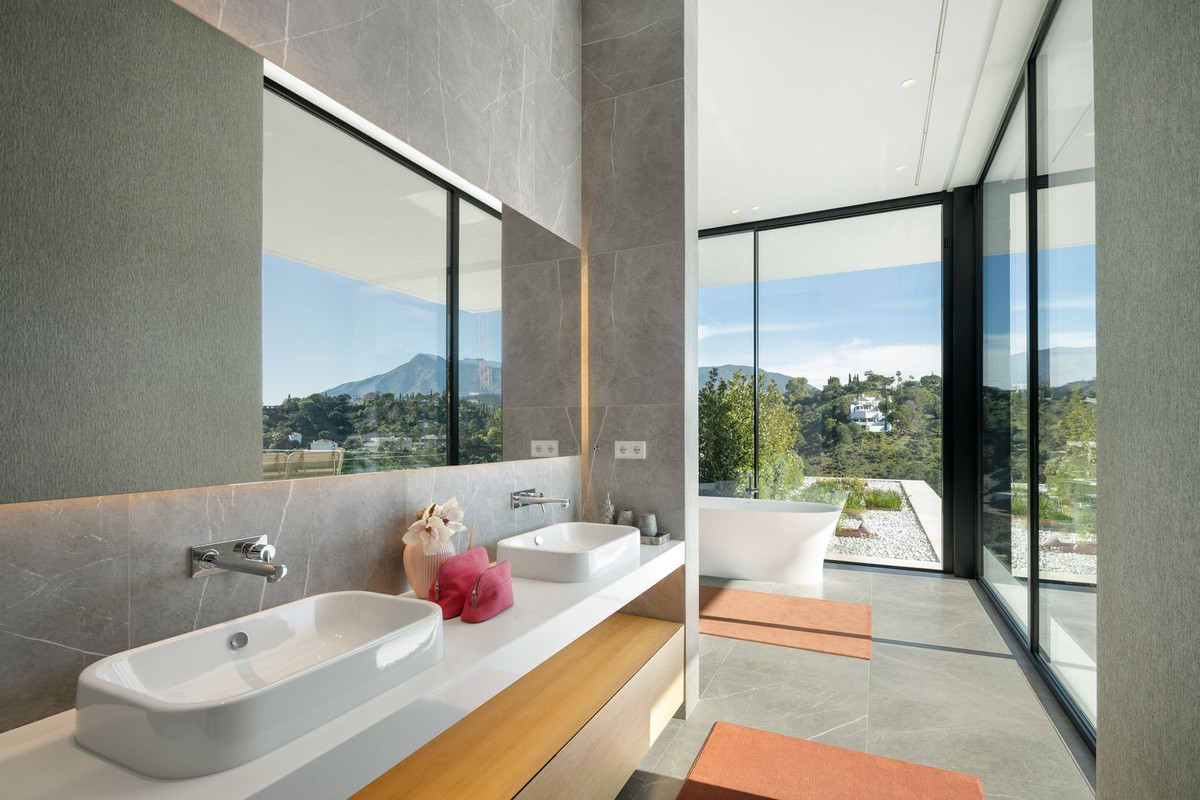 Property main view 33