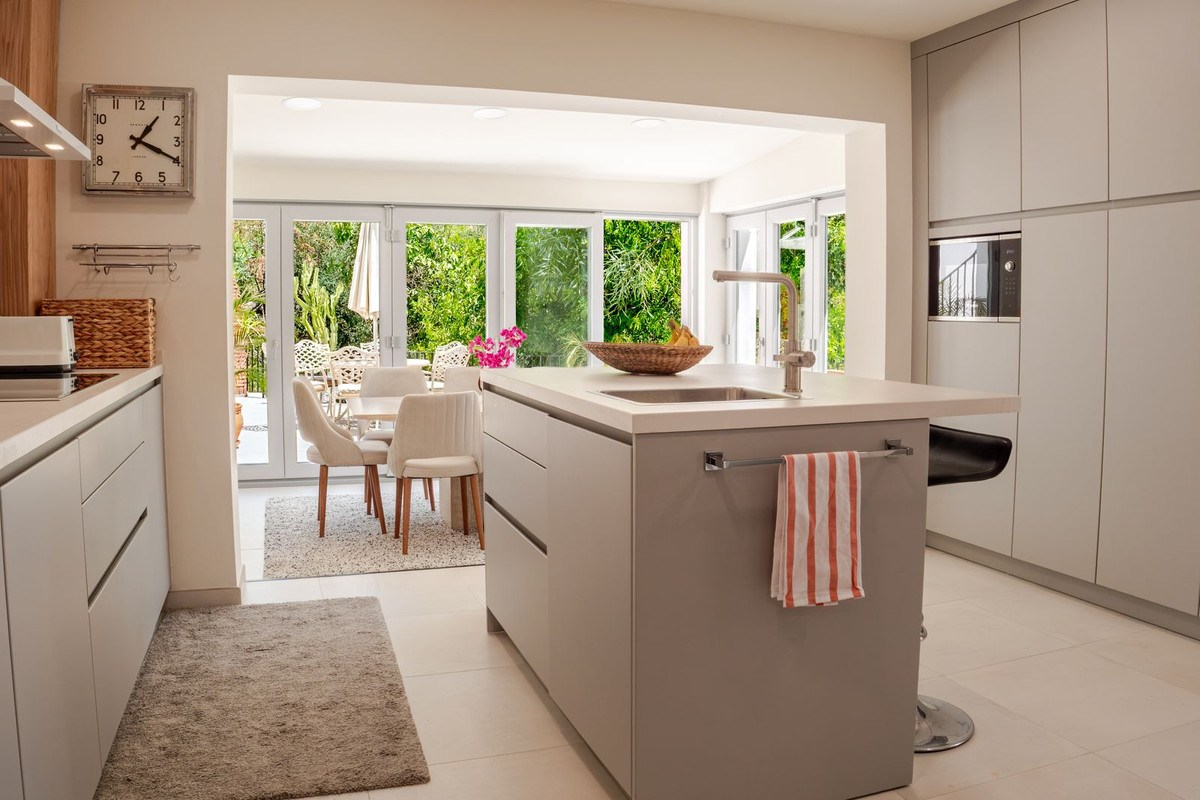 Huis te koop in El Madroñal | 5 slaapkamers H5434768