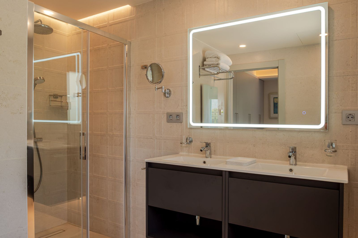 Huis te koop in El Madroñal | 5 slaapkamers H5434768