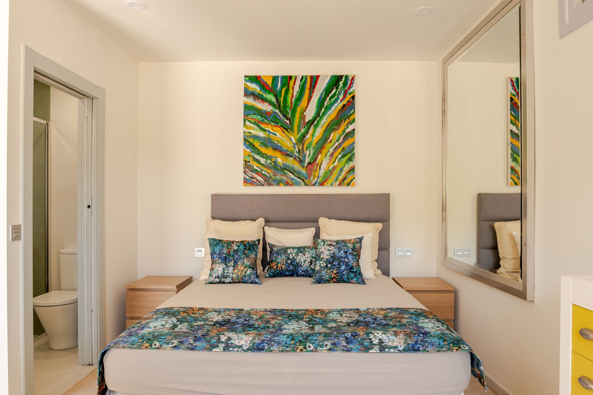 Huis te koop in El Madroñal | 5 slaapkamers H5434768
