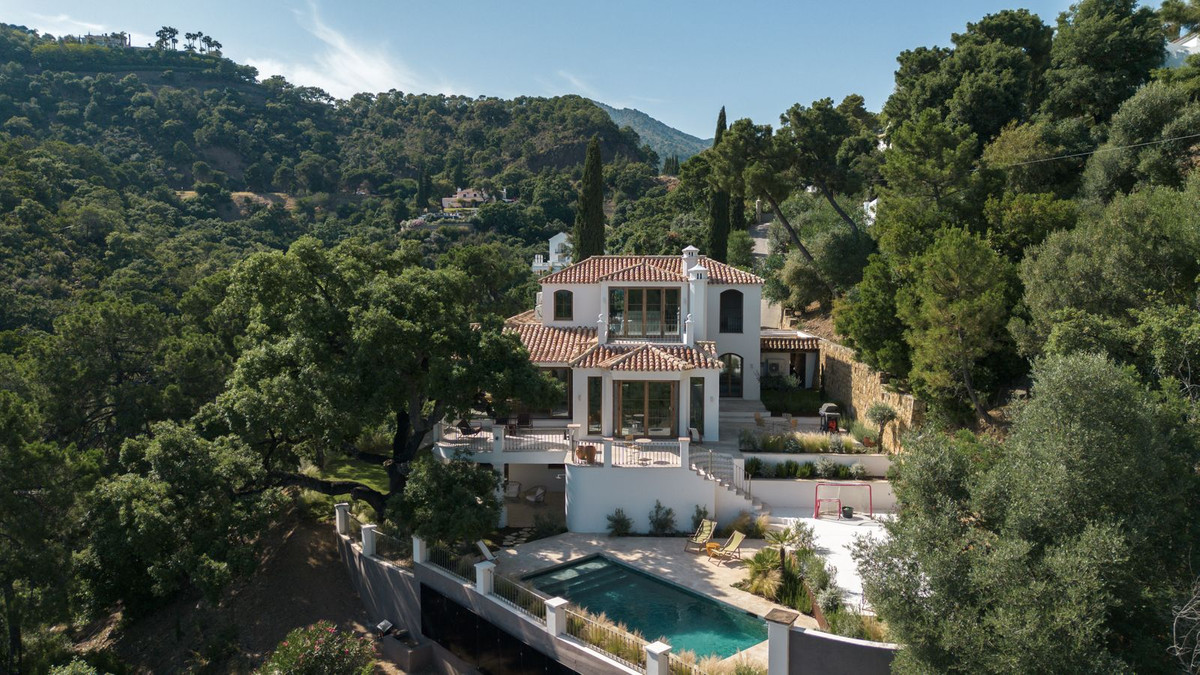 Huis te koop in El Madroñal | 4 slaapkamers H5439580