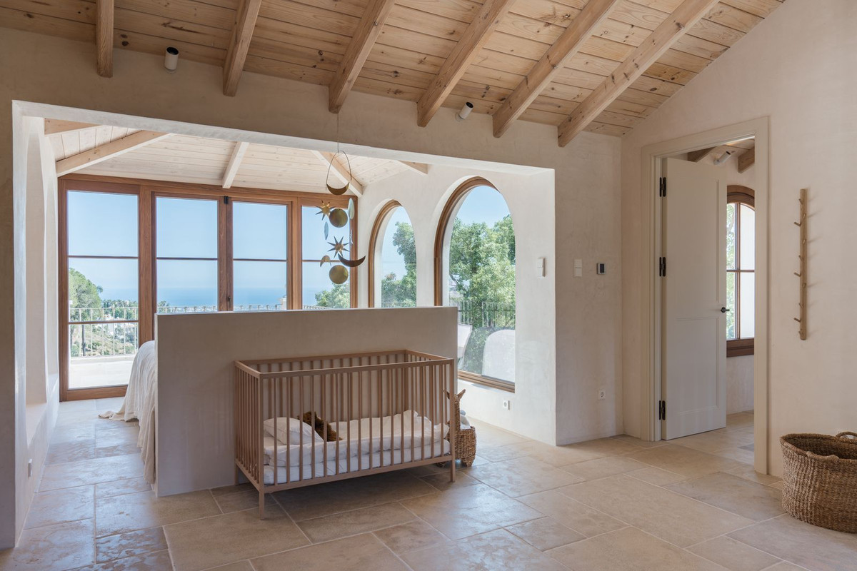 Huis te koop in El Madroñal | 4 slaapkamers H5439580
