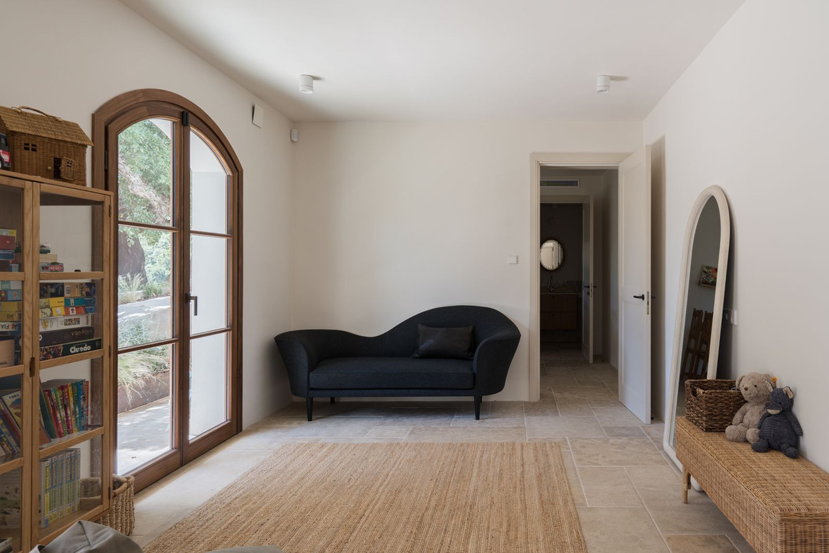 Huis te koop in El Madroñal | 4 slaapkamers H5439580