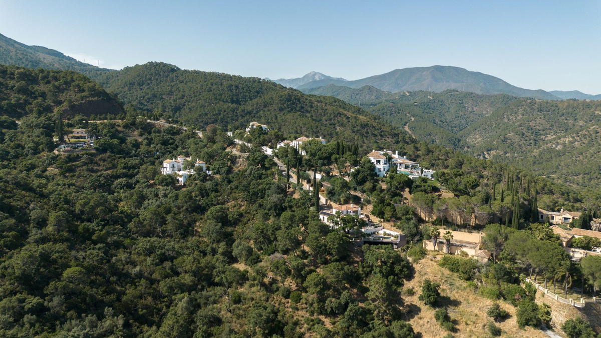 Huis te koop in El Madroñal | 4 slaapkamers H5439580
