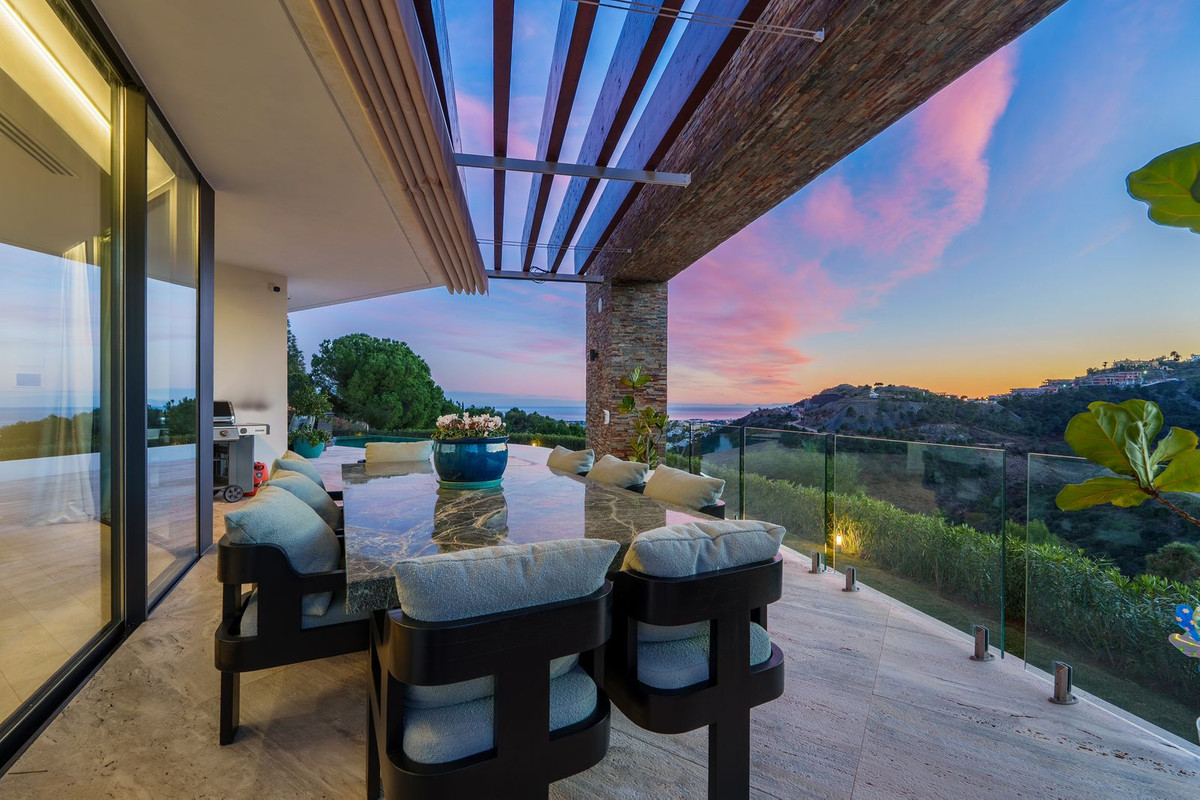 Property main view 44