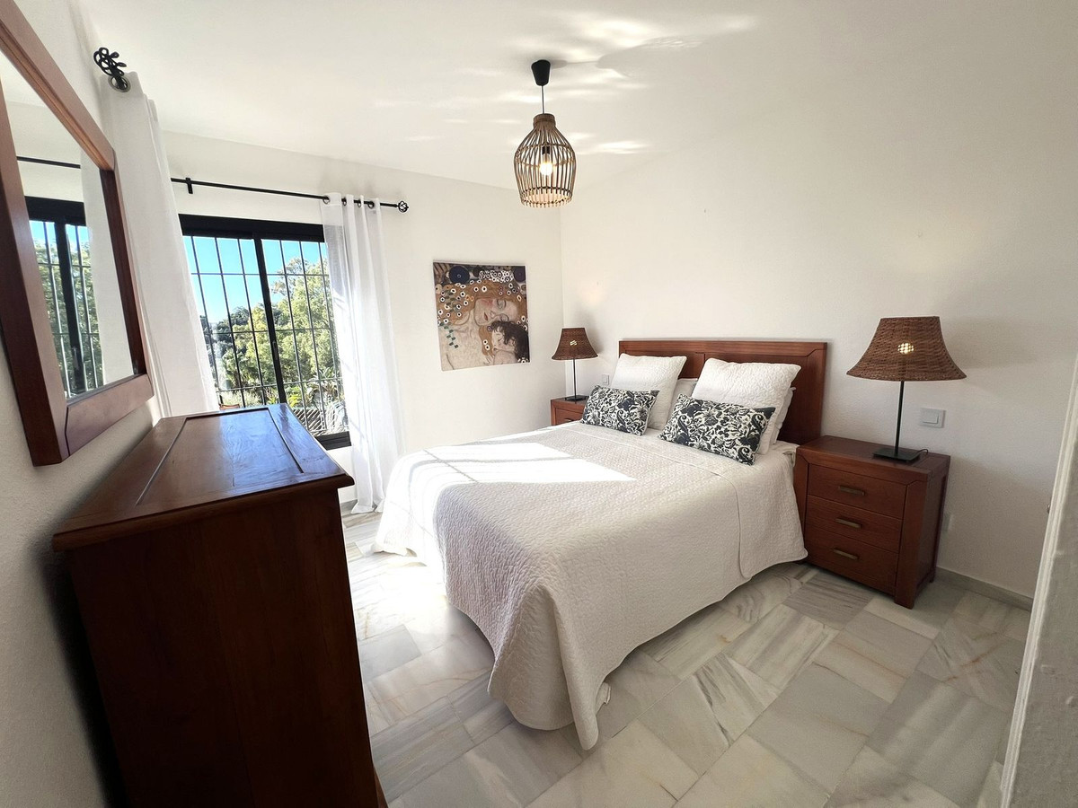 Huis te koop in El Padron | 4 slaapkamers H5229712